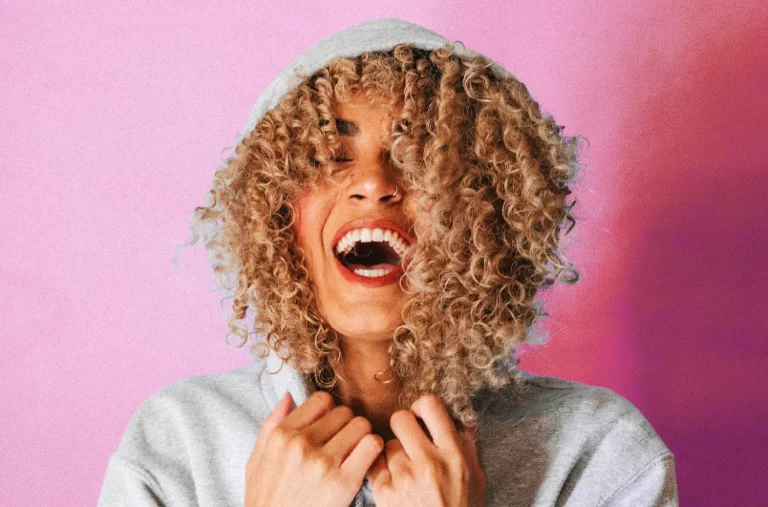 The Ultimate Guide to Mastering Curly Hair Care: Expert-Recommended Products